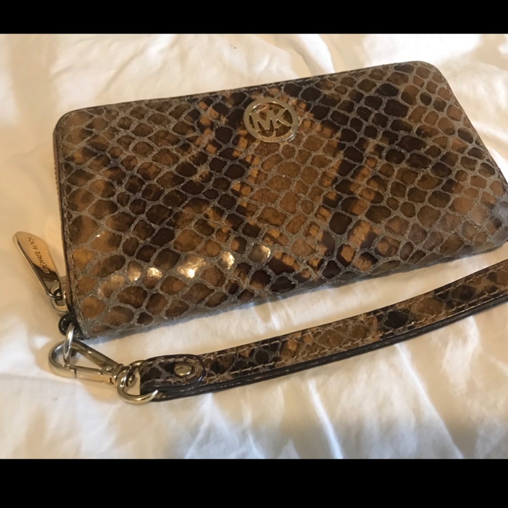 Micheal Kors Sand Python Brown Wristlet/Wallet - image 2